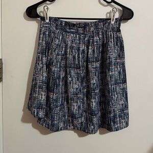 Forever 21 - Stylish Blue and White Mini Skirt (Size S)